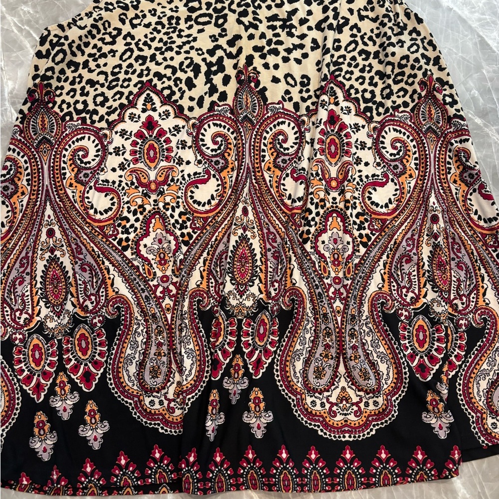 Roz & Ali Leopard and Paisley Print Top - Picture 2 of 4